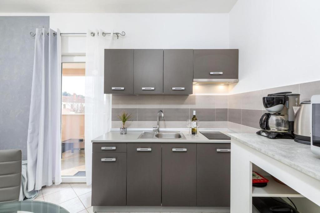 Apartment Mladenka Pula Eksteriør billede